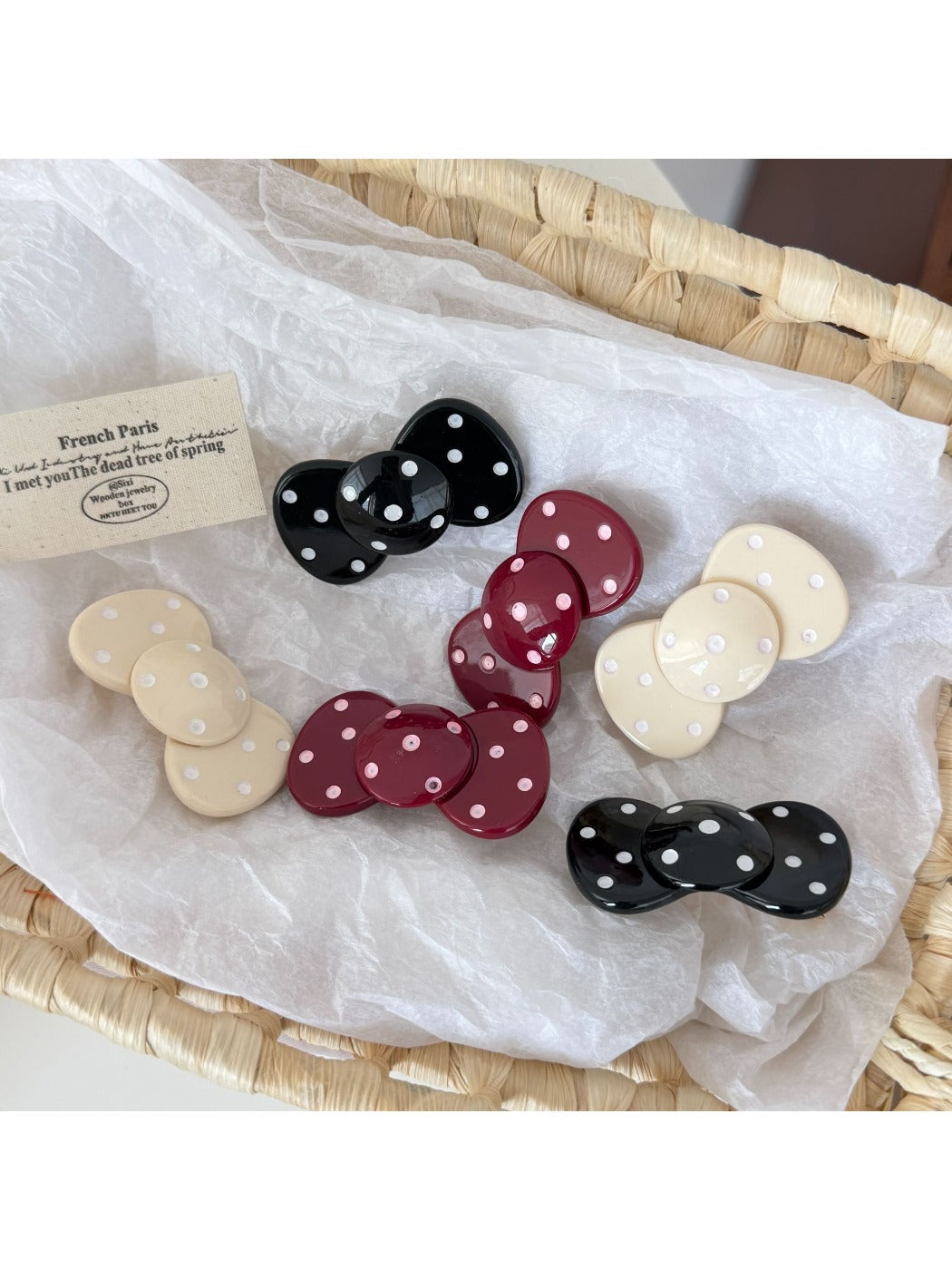 Beau - Retro Polka Dot Bow Duckbill Hair Clip
