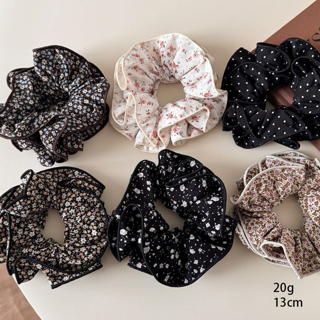 Gifty - Vintage Floral Double Edge Scrunchie
