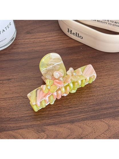 Beau - Acetate Hair Claw Clip with Flower Design