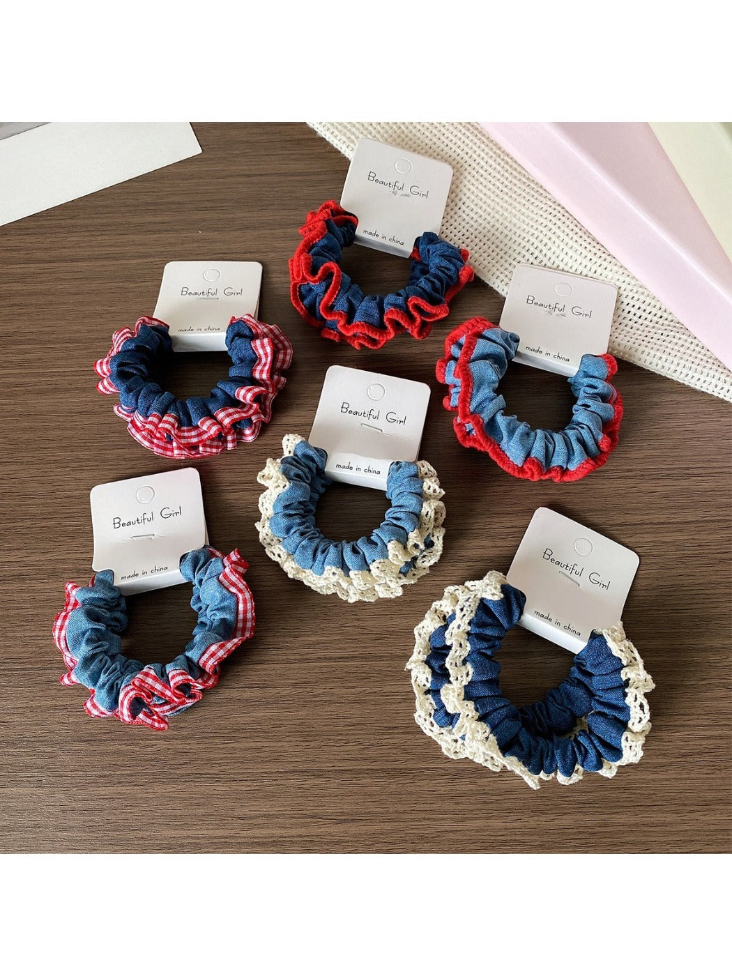Gifty - 2 Pack Lace Trim Scrunchie