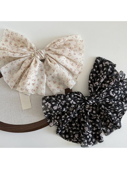 Beau chiffon bow shape hair clip in soft pink fabric with metal clasp