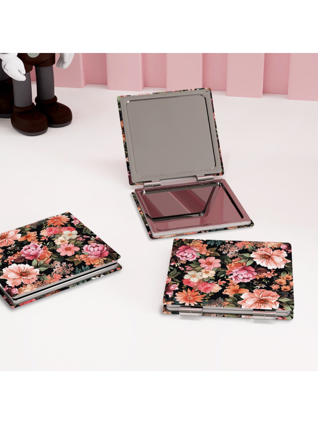 Mirroray - Delicate Rose Pattern Compact Mirror