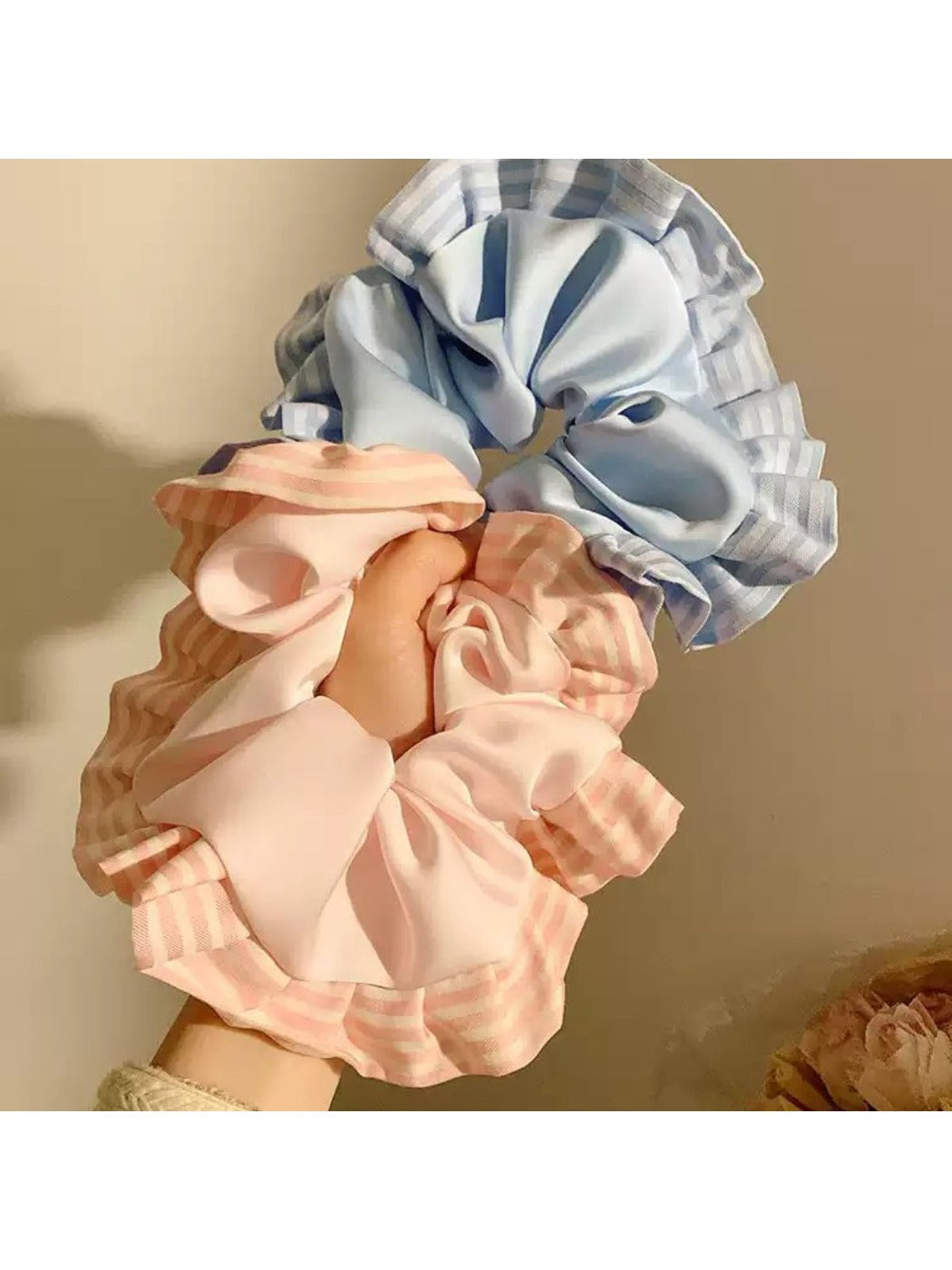 Gifty - Pink Striped Hair Loop