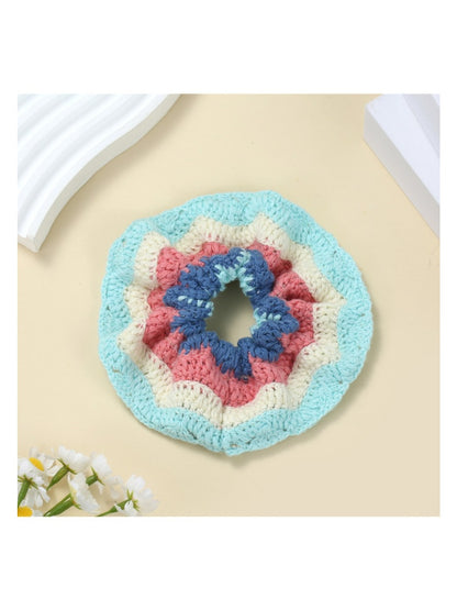 Gifty - Fashionable Knitted Scrunchie Hair Bands