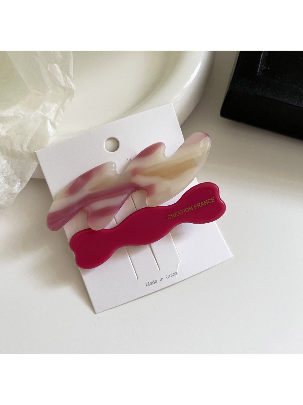 Beau - Minimalist Wavy-Shaped Hair Clip