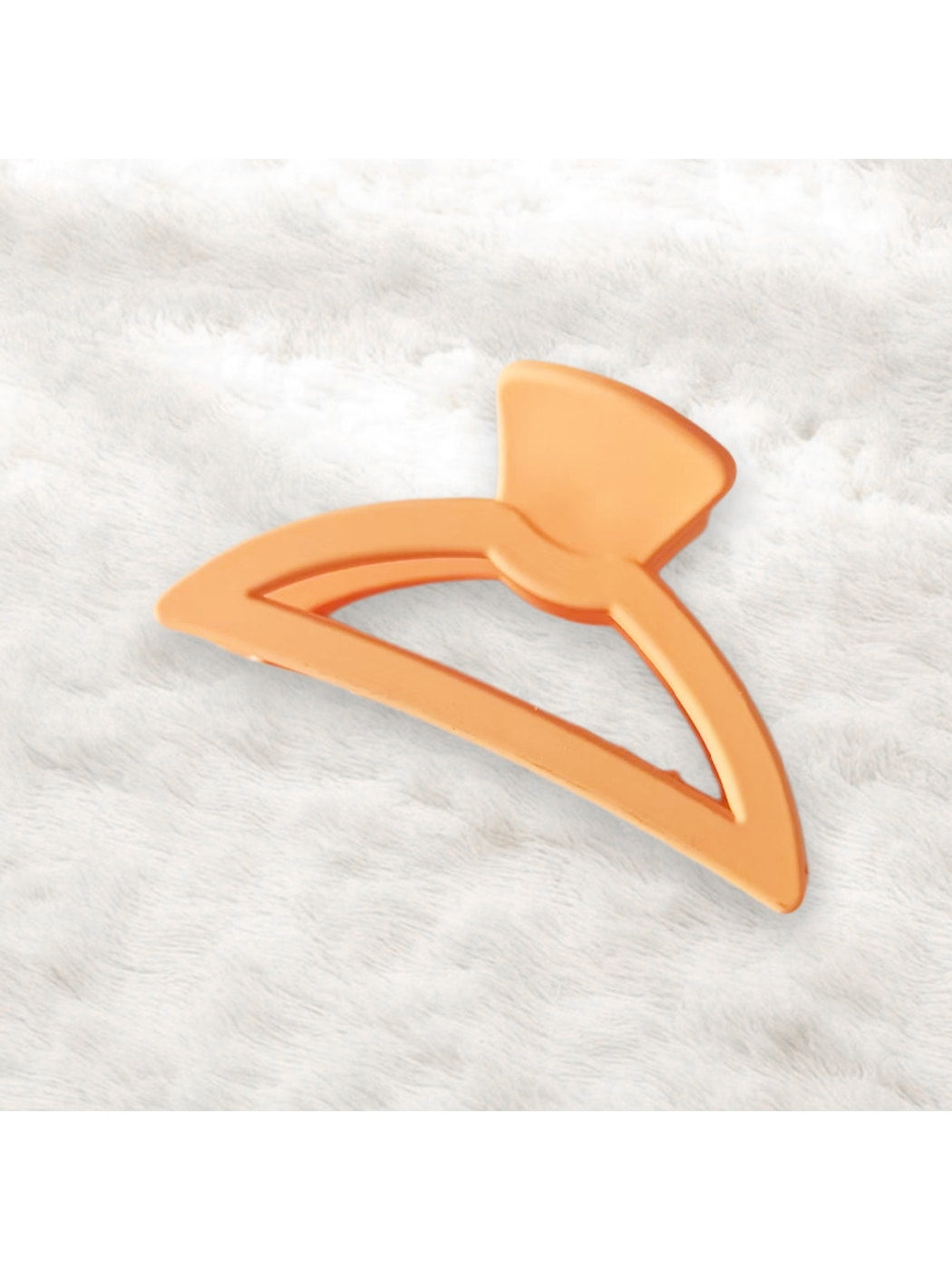 Beau - Minimalist Geometric Plastic Triangle Claw Clip