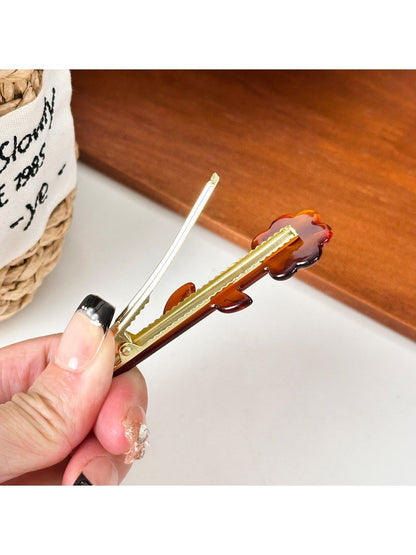 Beau - Acetic Acid Flower-shaped Hairpin