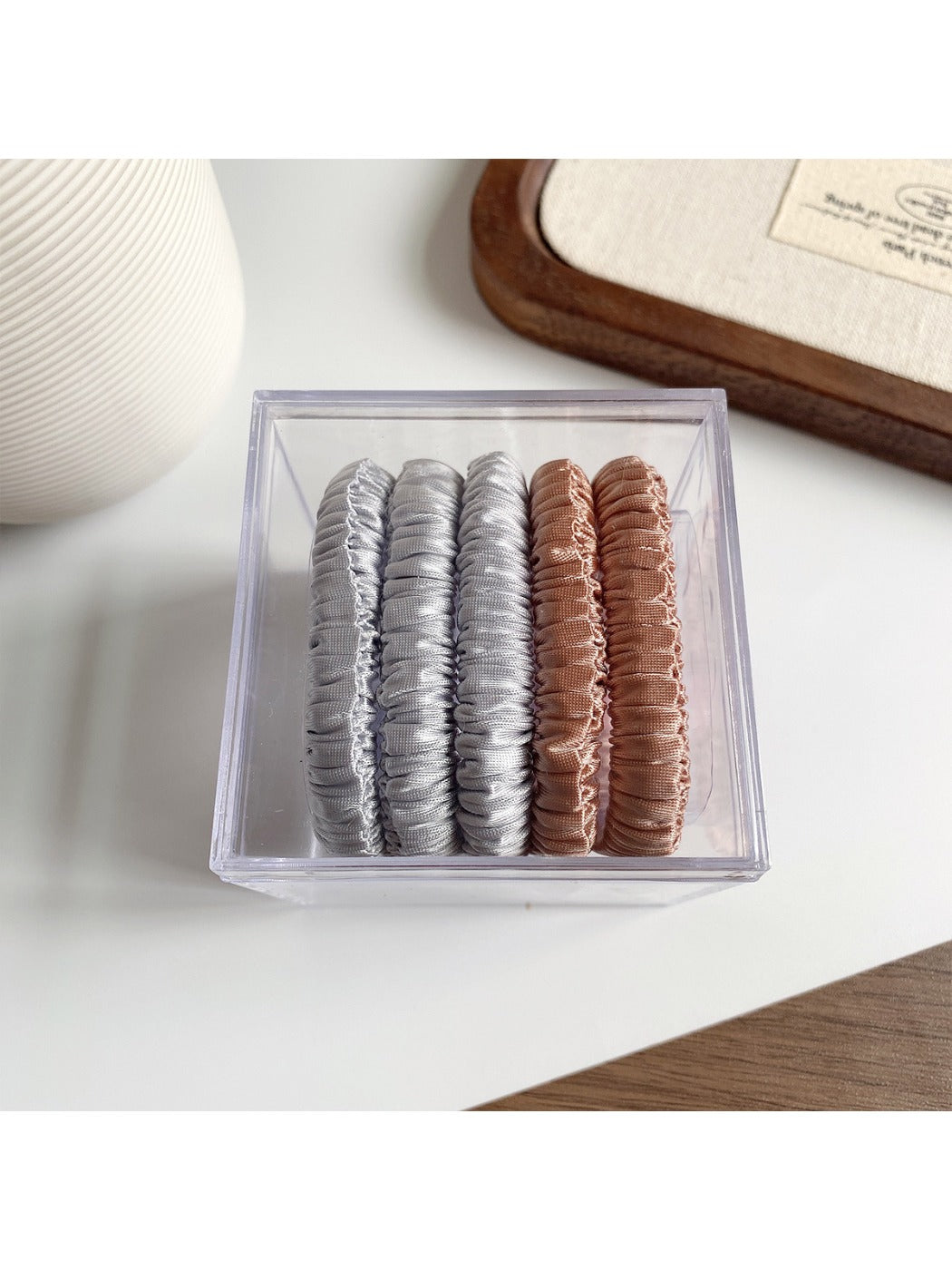 Gifty - Minimalist Satin Sausage-Shaped Hair Tie