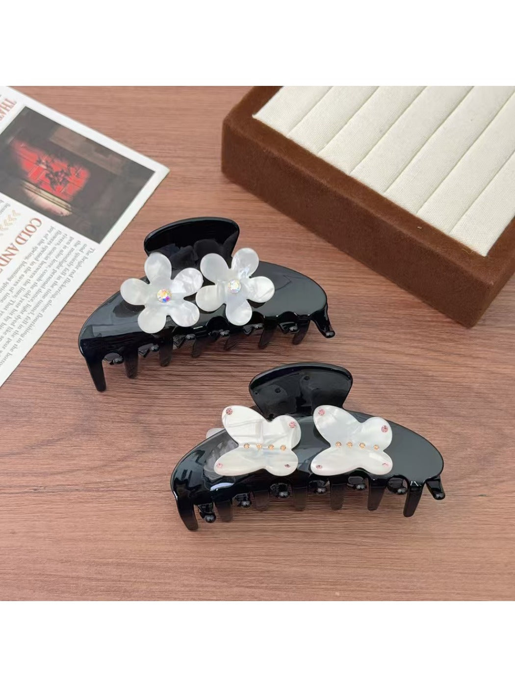 Beau - Minimalist Semi Circular Hair Claw Clip