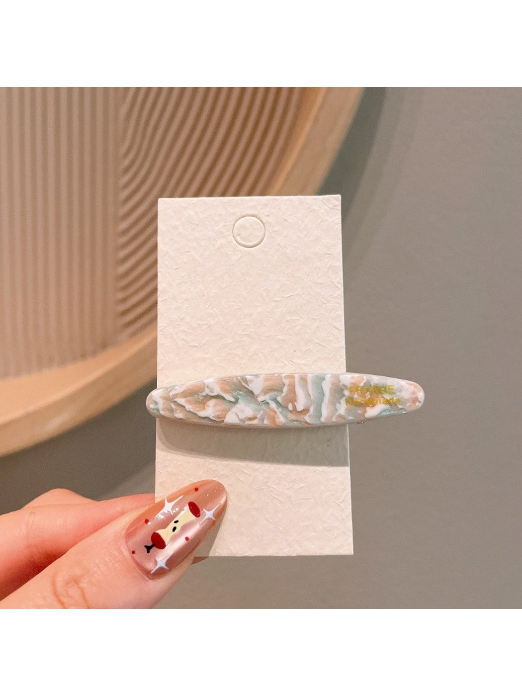 Beau - Acetate Oval Duckbill Side Hair Clip