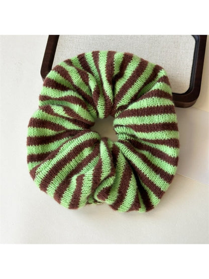 Gifty - Knitted Striped Hair Scrunchie