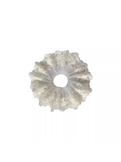 Gifty - Large Lace Hair Loop