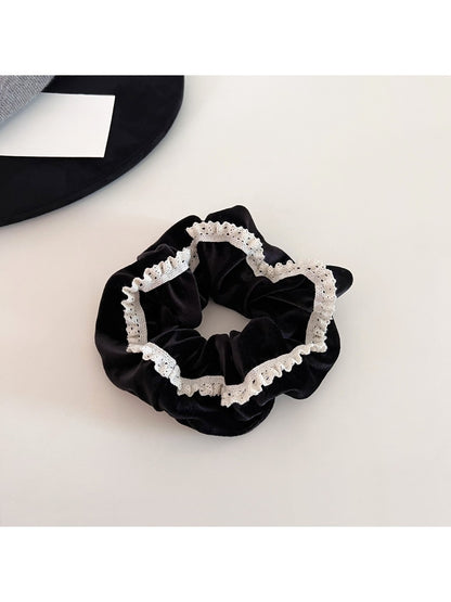 Gifty - Elegant Lace Trim Velvet Scrunchie