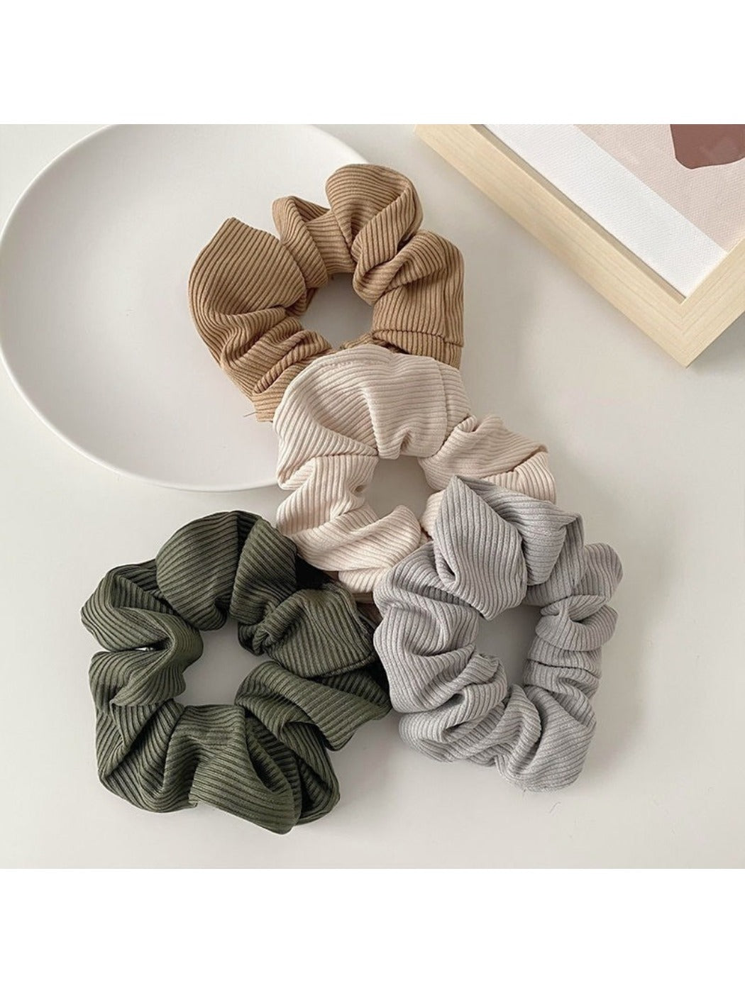 Gifty - Morandi Color Elegant Minimalist Scrunchie