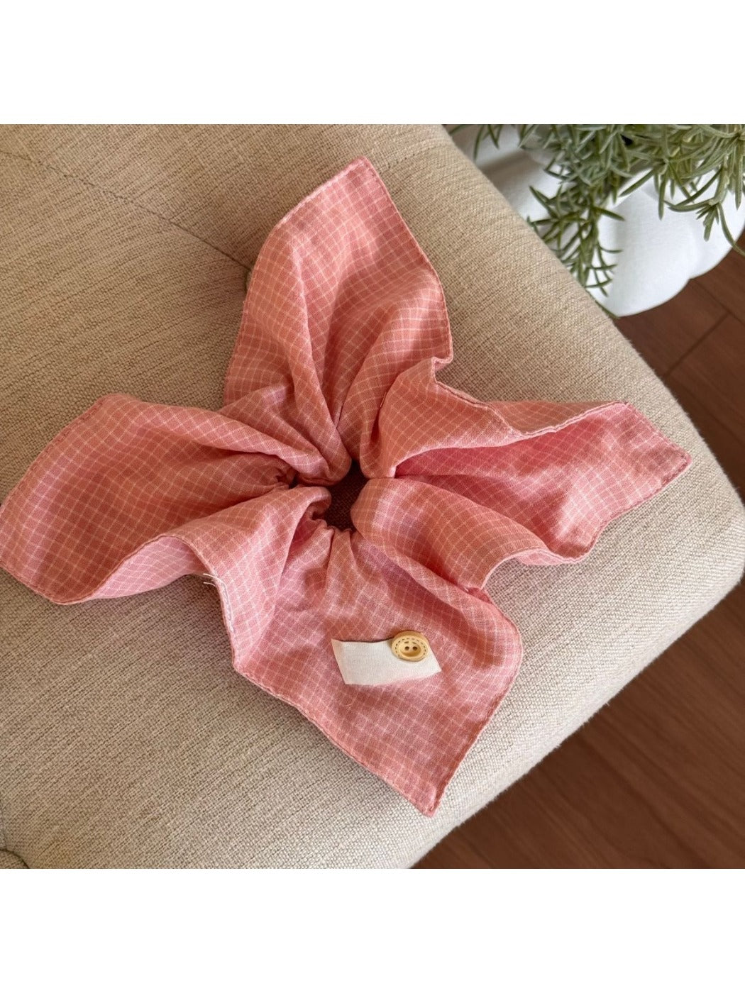 Gifty - Pink Plaid Scrunchie Hair Clip and Headband