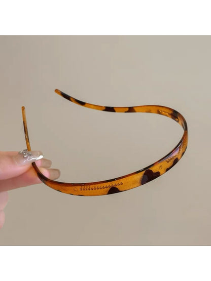 Gifty - Minimal Ring Shape Retro Plastic Headband