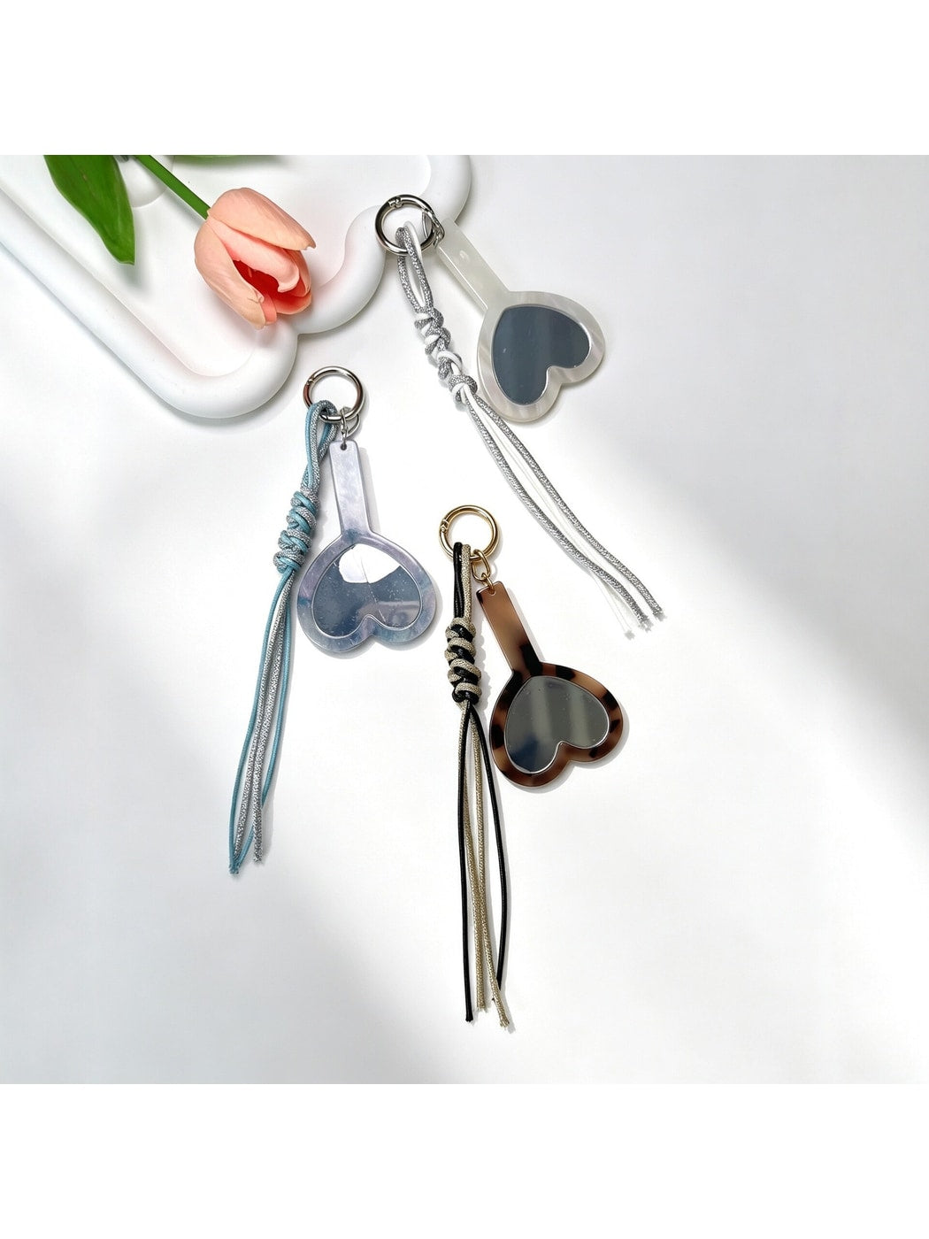Keypus - Retro Heart Mirror Bag Charm Keychain