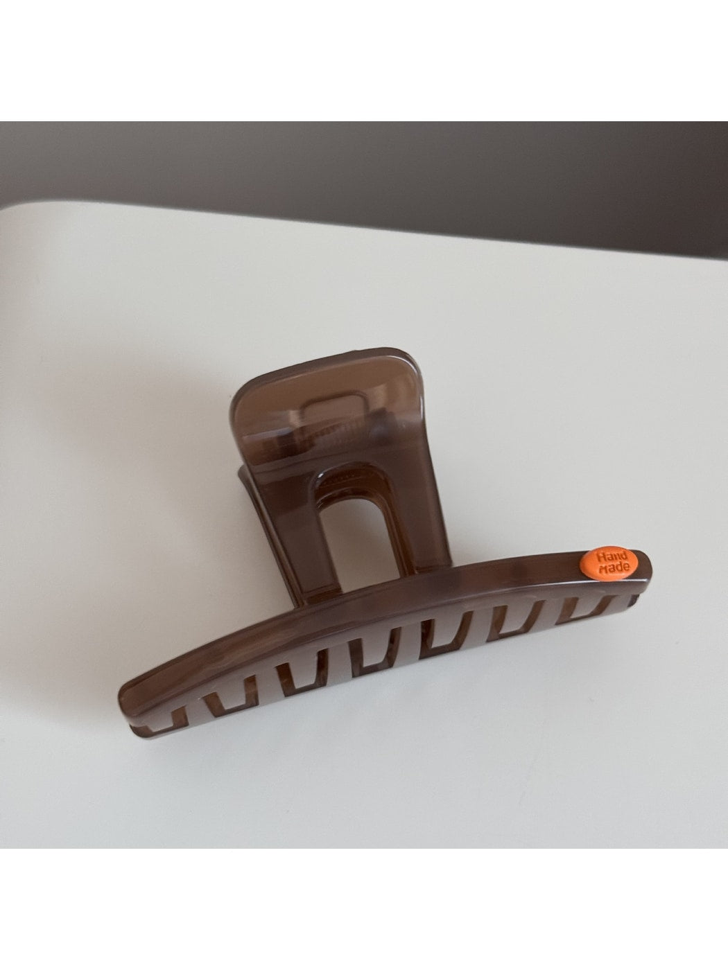 Beau - Curved Open Center Design Detail Claw Clip