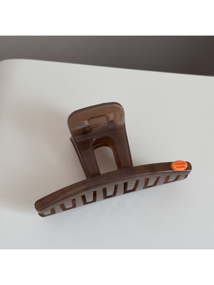 Beau - Curved Open Center Design Detail Claw Clip
