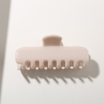 Beau - Minimal Lacquer Finish Hair Styling Claw Clip