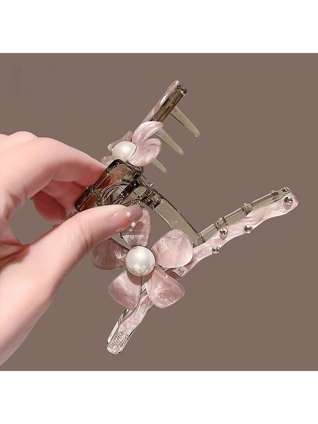 Beau - Floral PVC Alloy Flower Updo Claw Clip