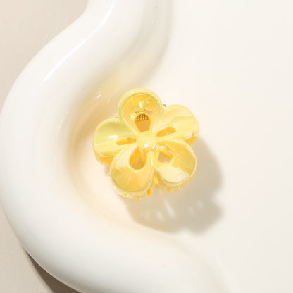 Beau - Glossy Petal Openwork PS Flower Claw Clip