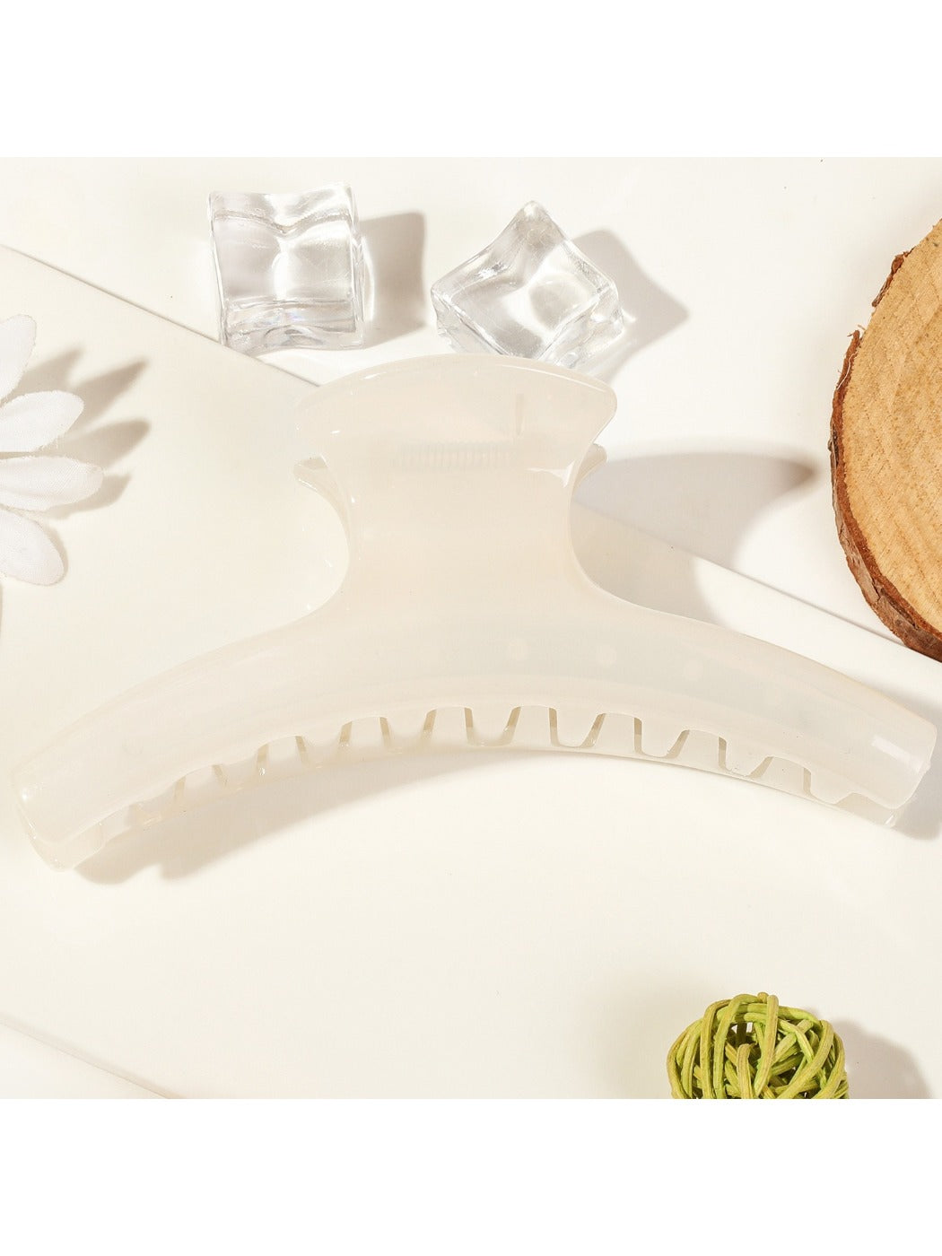 Beau - Hair Accessories Shark Clip