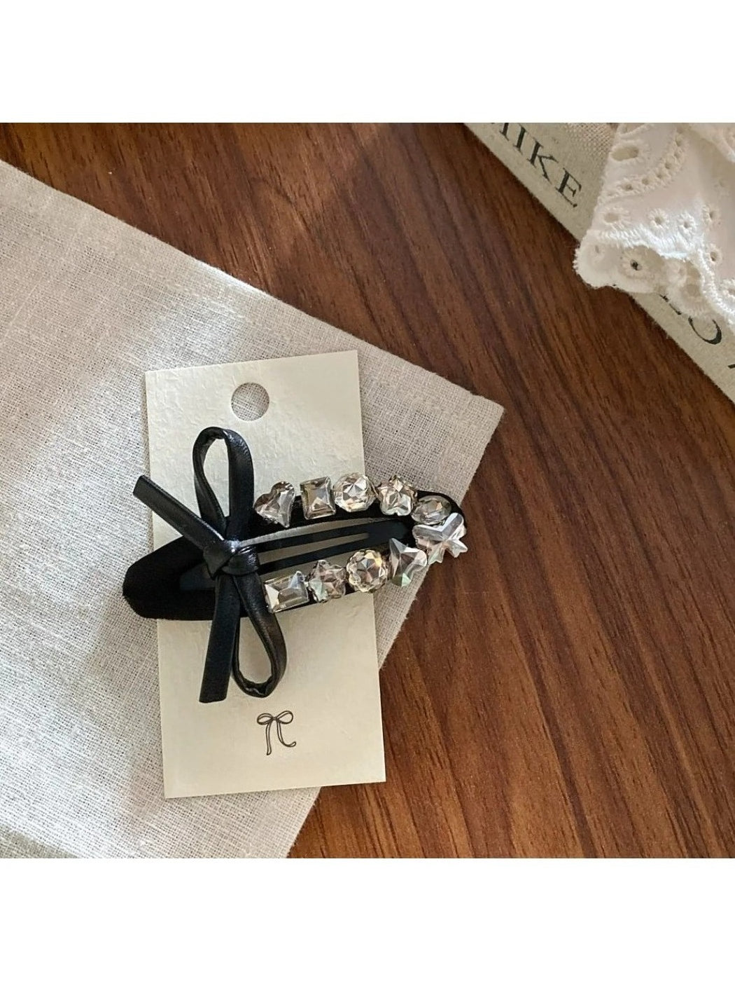 Beau - Elegant Beaded Bow Hair Clip