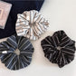 Gifty - Chic Minimalist Stripe Scrunchie