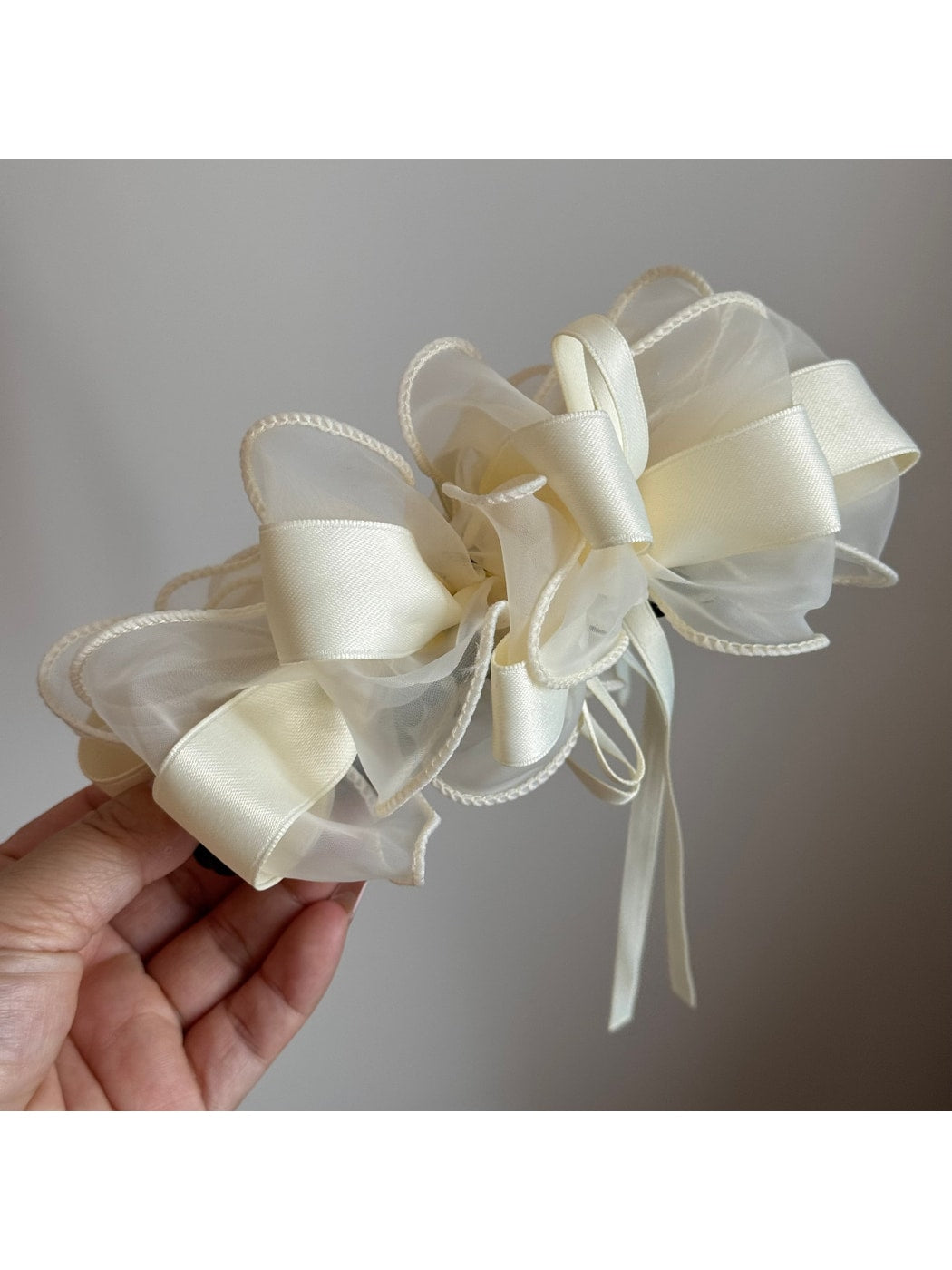 Beau - Sweet Ruffle Bow Fabric Banana Clip