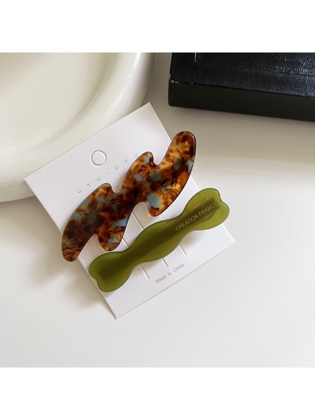 Beau - Minimalist Wavy-Shaped Hair Clip