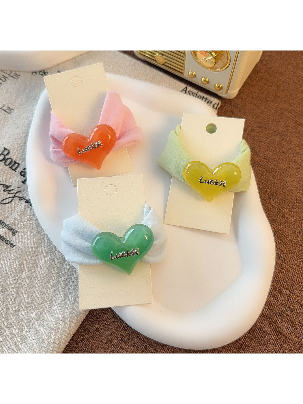 Gifty - Heart Detail Elastic Decorative Hair Tie
