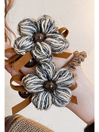 Gifty - Floral Bow Hair Scrunchie