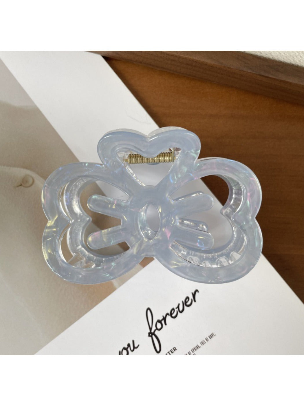 Beau - Charming Openwork Hair Clip