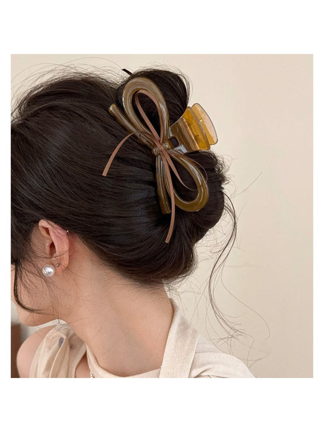 Beau - Butterfly Ballet Ribbon Claw Clip