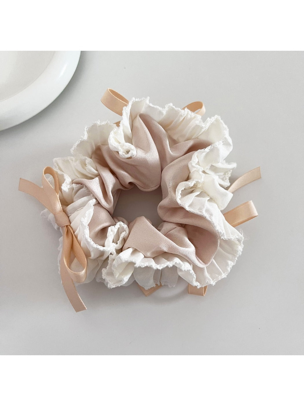 Gifty - Ballet Lace Bow Satin Hair Tie