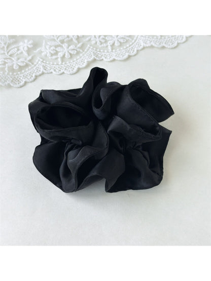 Gifty - Satin Crinkle Scrunchie Hair Tie