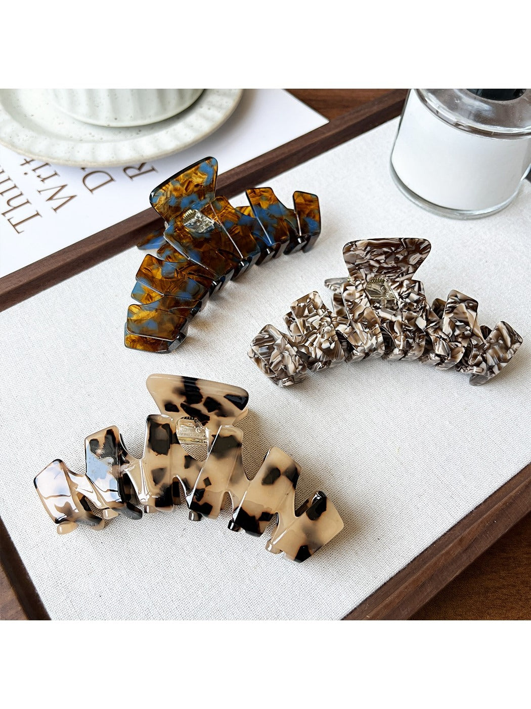 Beau - Modern Minimalist Ring Detail Hair Claw Clip