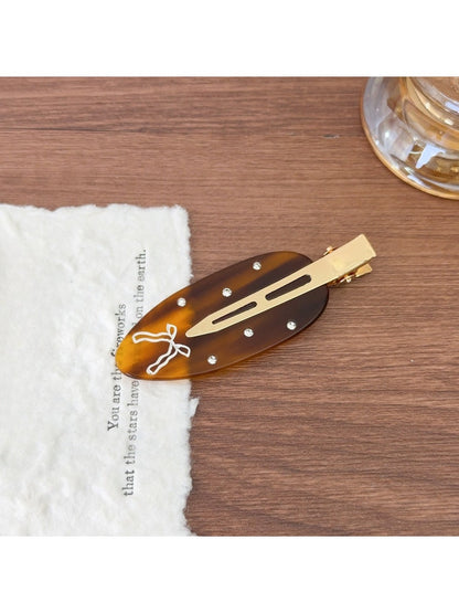 Beau - Leaf-Shaped Bangs Hair Clip