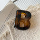 Beau - Minimalist B Shaped Hair Claw Clip
