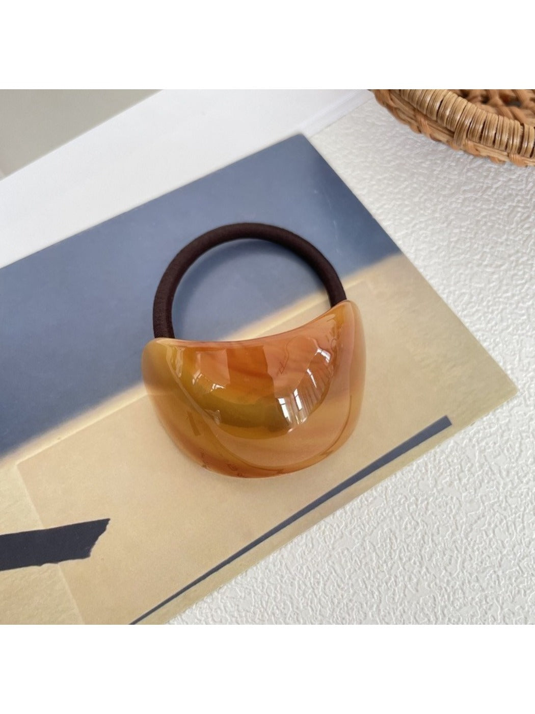 Gifty - Elegant Oval Shaped Hair Tie
