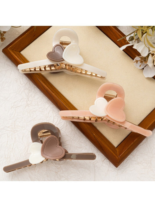 Beau - Dainty Interlocking Hearts Hair Claw Clip