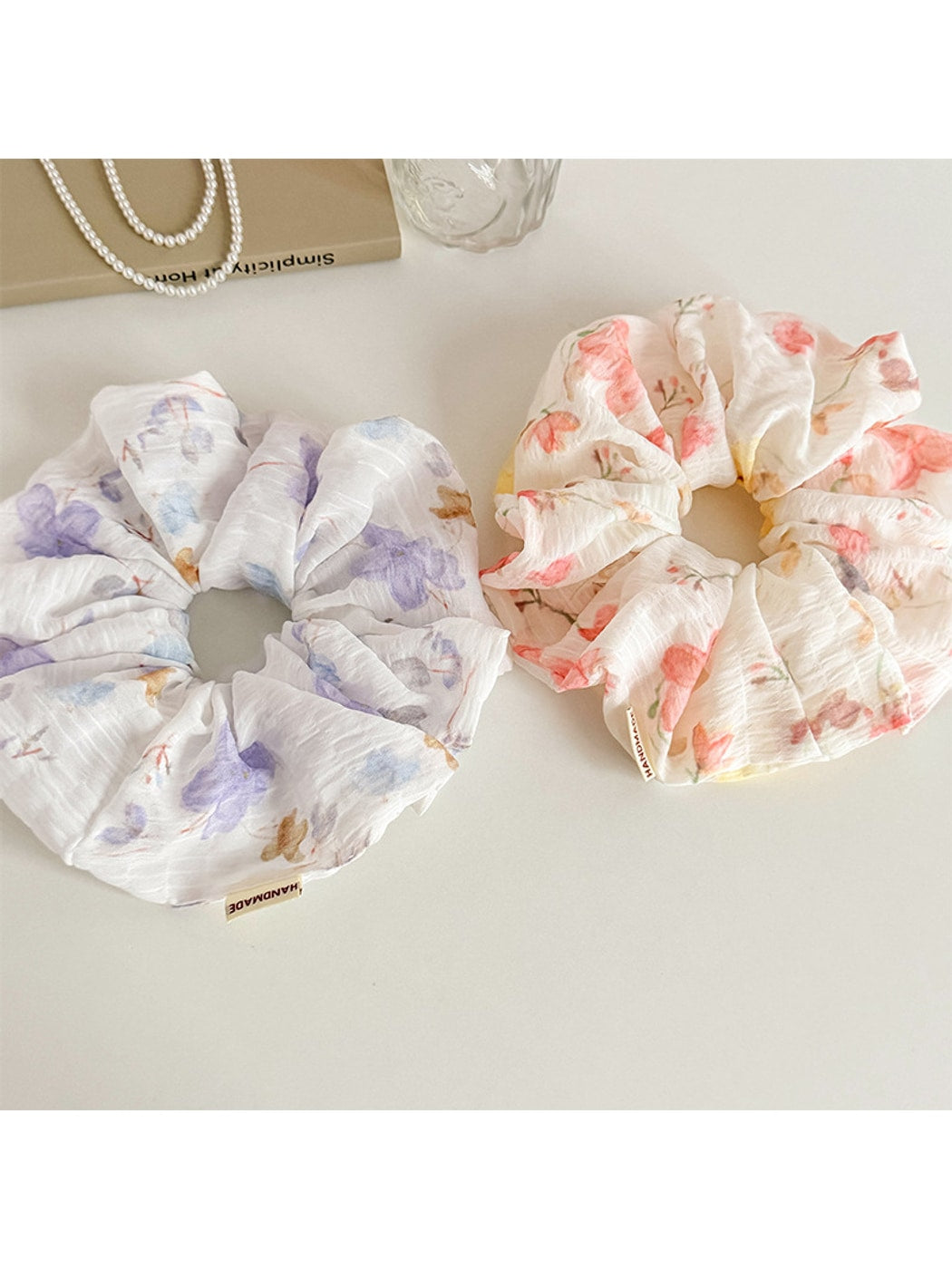 Gifty - Floral Polyester Fabric Ponytail Scrunchie