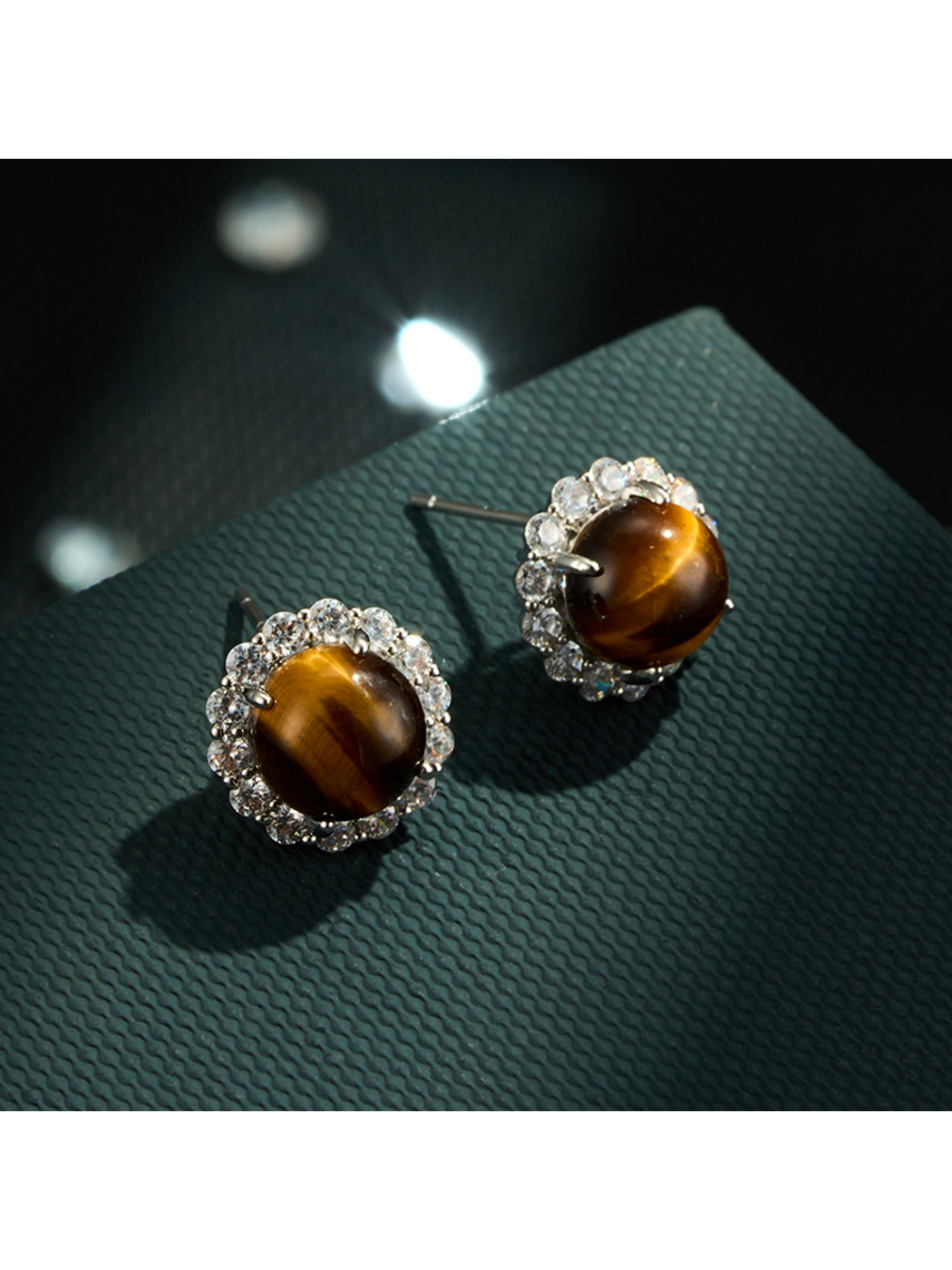 Earedge - Geometric Round Vintage Style Alloy Earrings