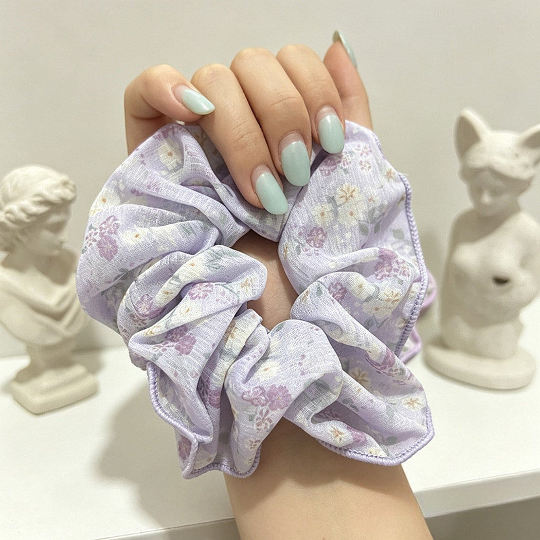 Gifty - Simple Flower Print Polyester Scrunchie