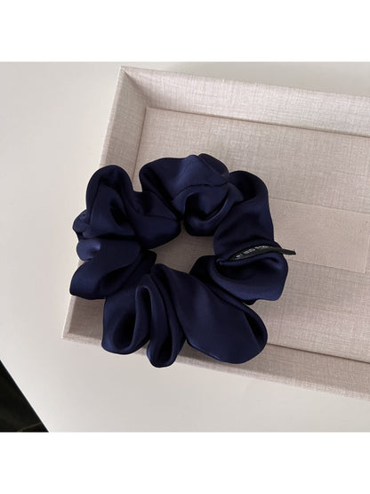 Gifty - Luxury Satin Scrunchie Hair Ties