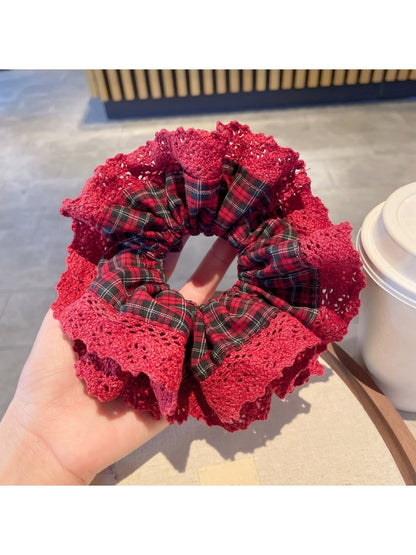 Gifty - Autumn/Winter Red Voluminous Scrunchie