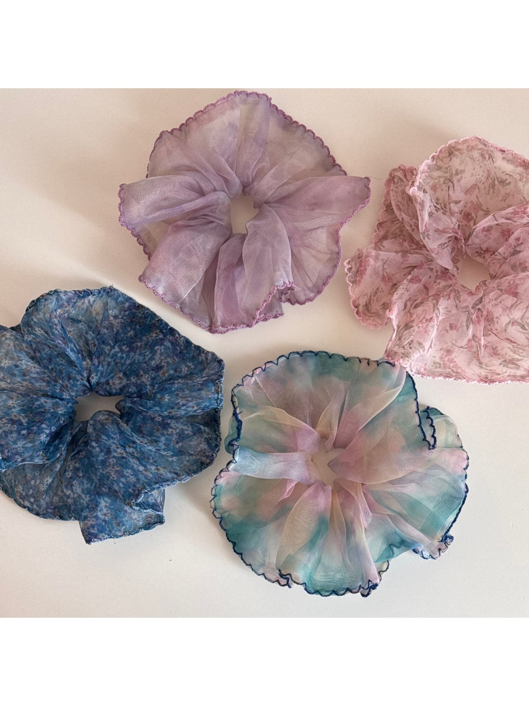 Gifty - Floral Mesh Ruffled Sheer Fabric Scrunchie