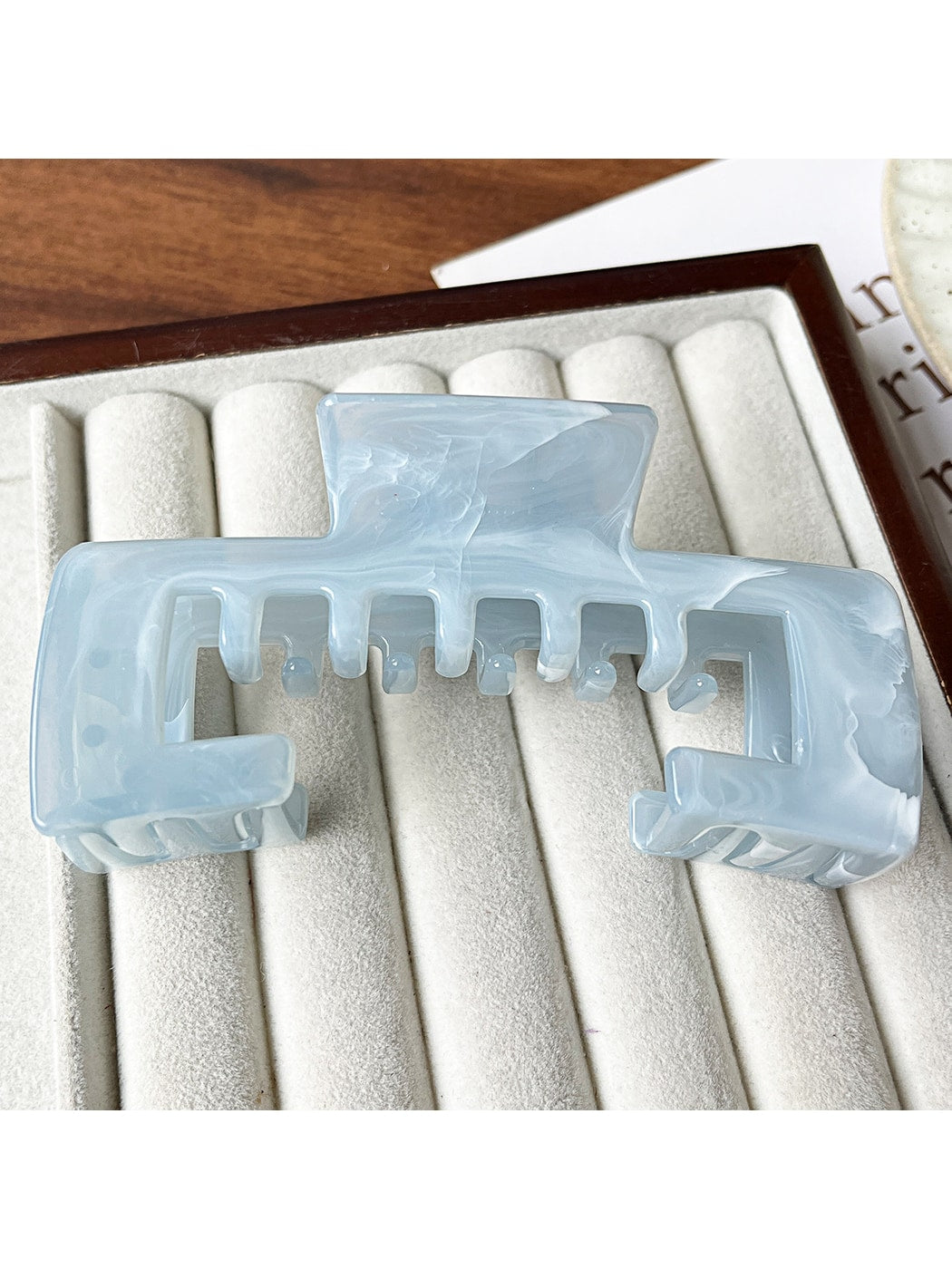Beau - Geometric Hollow Marble Claw Clip