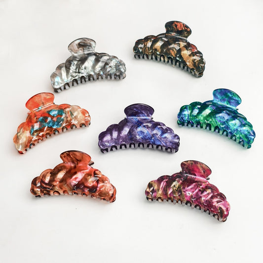 Beau - Elegant Curved Crescent Style Claw Clip